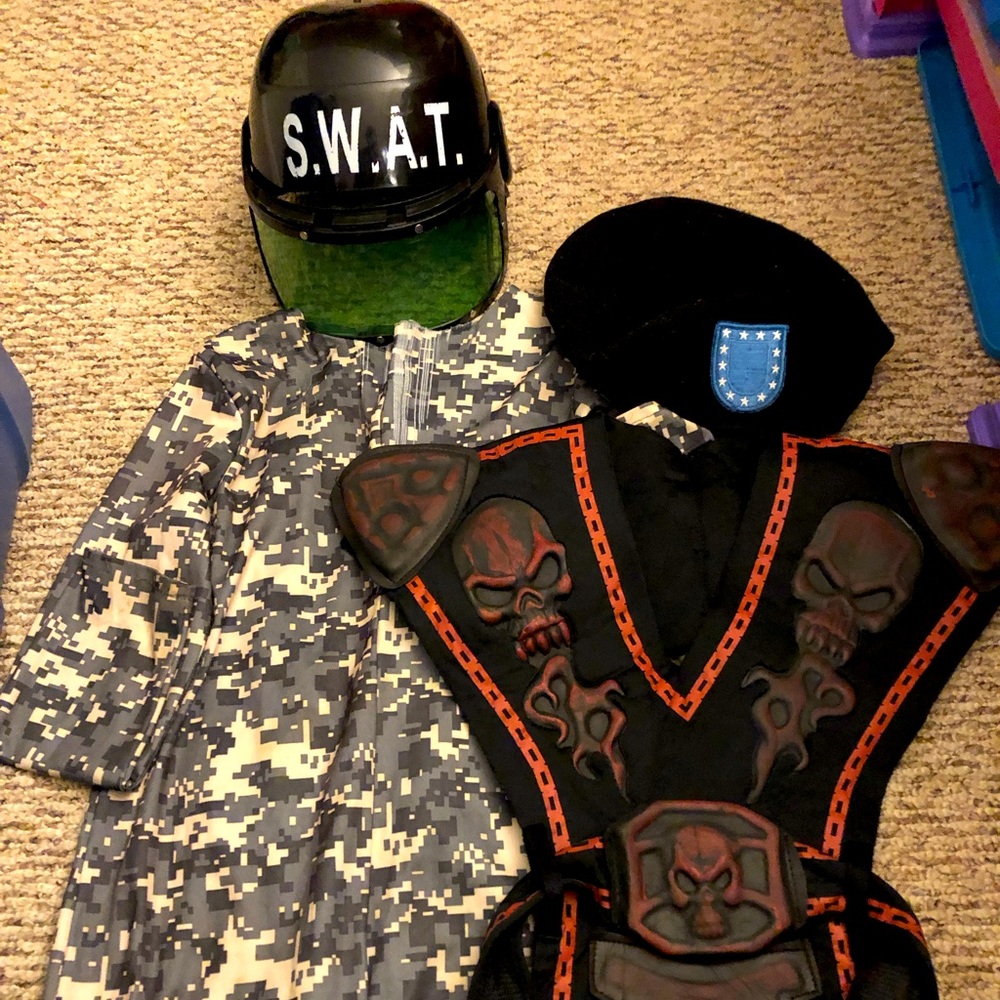 Dress up play pretend costumes